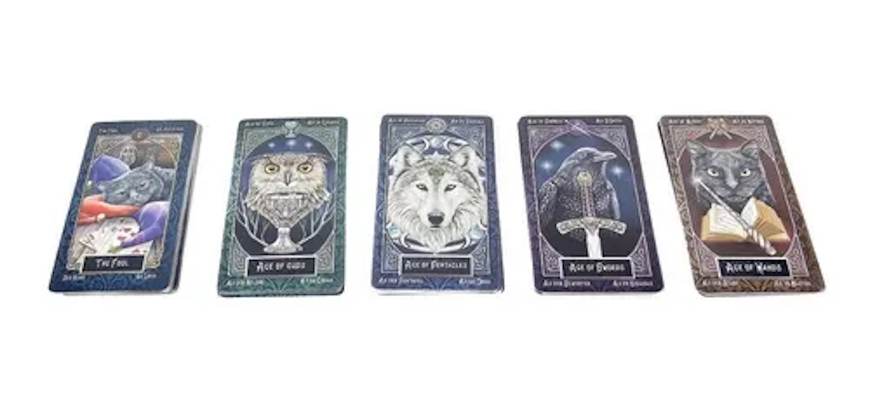Fournier - Tarot Familiars Lisa Parker