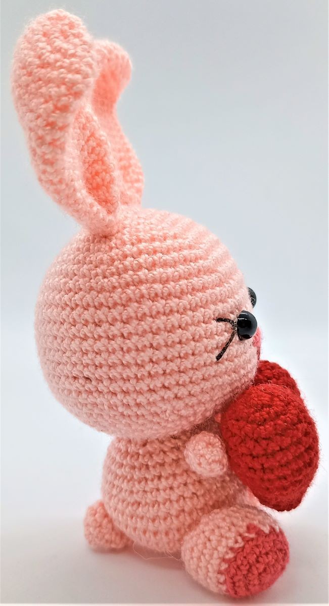 Amigurumi - Conejo Amoroso