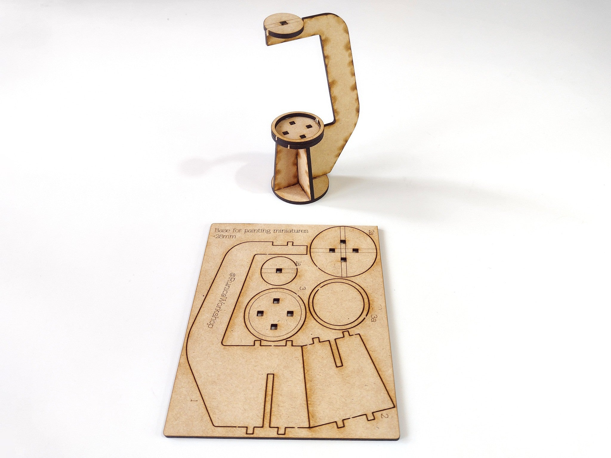 Base para pintar miniaturas