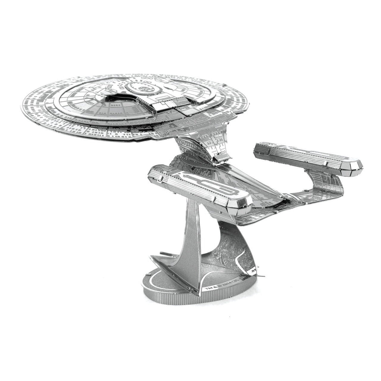 Nave Enterprise NCC 1701-D - Armado
